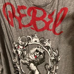 Rebel by Torrid tshirt size 3